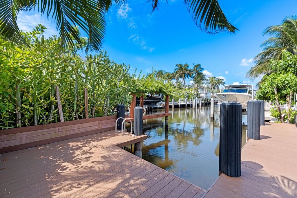 1050 Brooks Lane - Photo 43