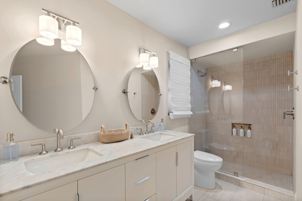 1050 Brooks Lane - Photo 29