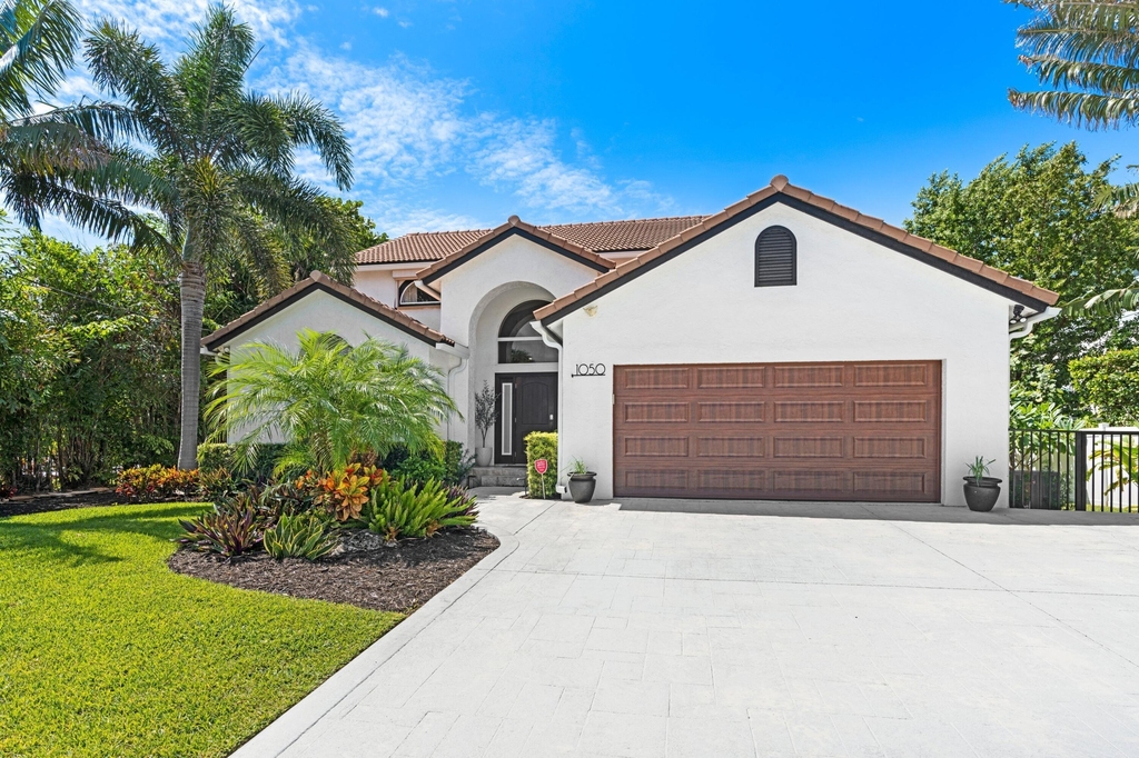 1050 Brooks Lane - Photo 50