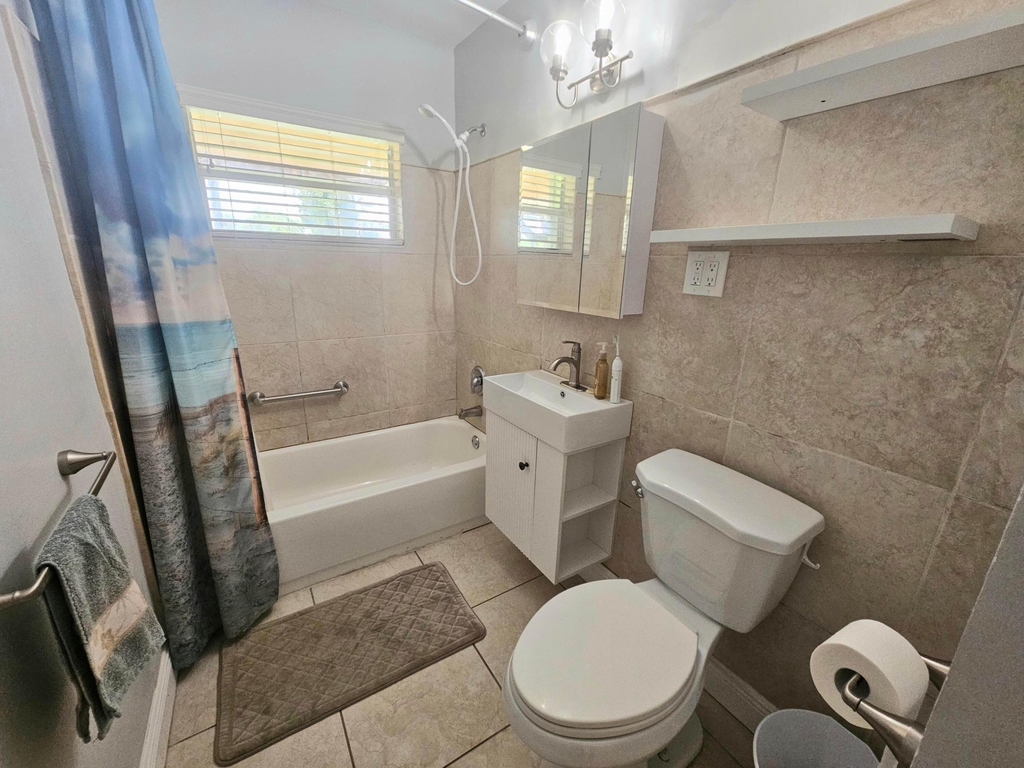 1621 Seaway Drive - Photo 10