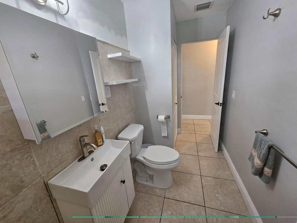 1621 Seaway Drive - Photo 11