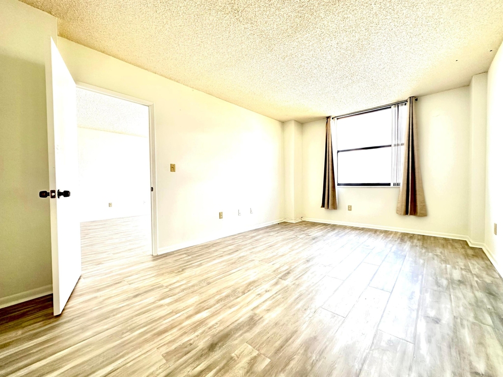 1470 Ne 123rd Street - Photo 12