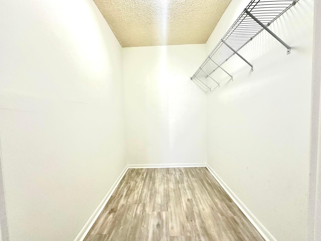1470 Ne 123rd Street - Photo 13