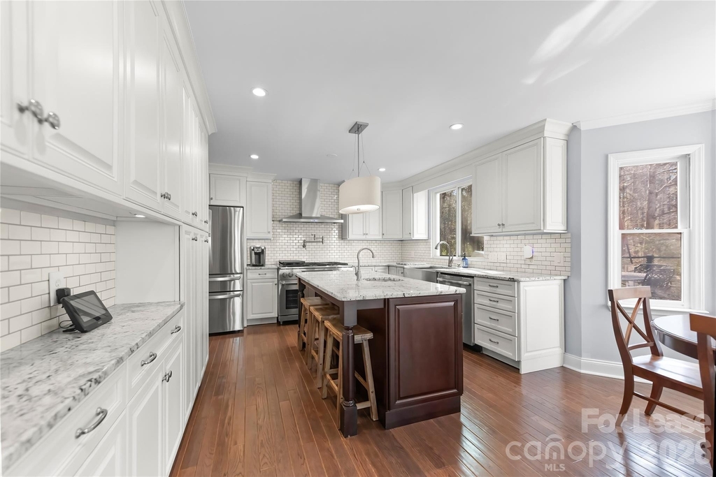19314 Yachtman Drive - Photo 8