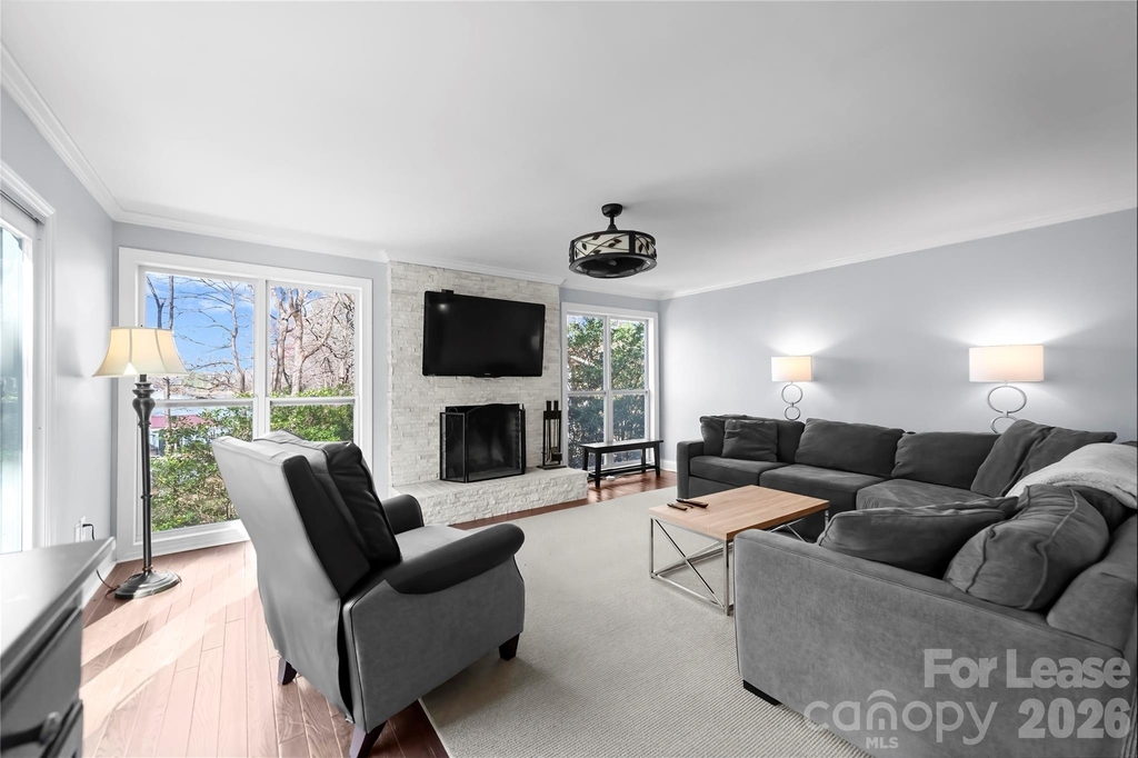 19314 Yachtman Drive - Photo 4