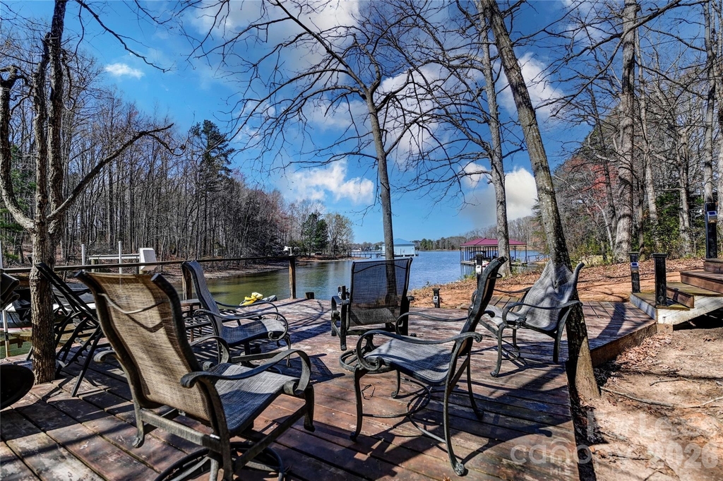 19314 Yachtman Drive - Photo 45