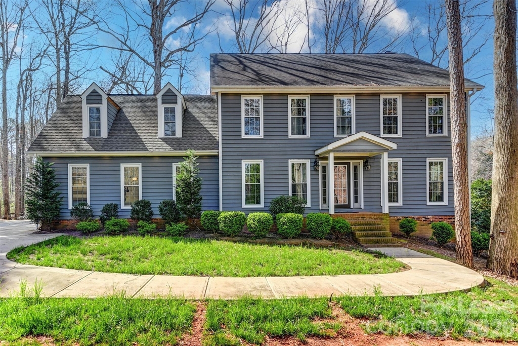 19314 Yachtman Drive - Photo 1