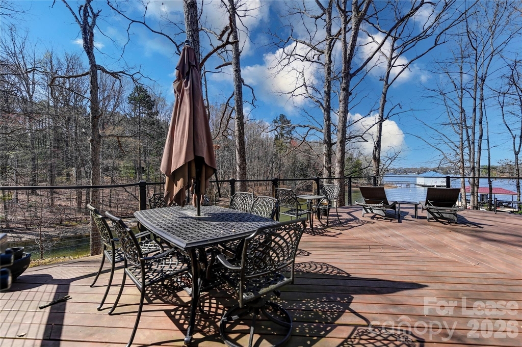 19314 Yachtman Drive - Photo 43