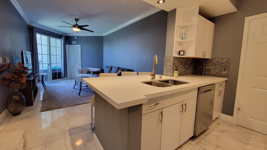 533 Ne 3rd Avenue - Photo 12