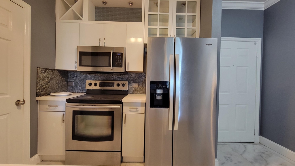 533 Ne 3rd Avenue - Photo 3