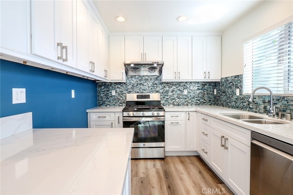 1621 Butternut Way - Photo 5