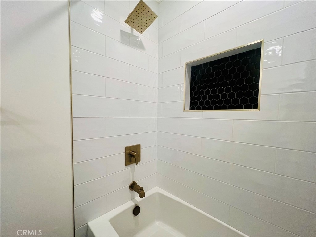 5309 Lockhurst Drive - Photo 18