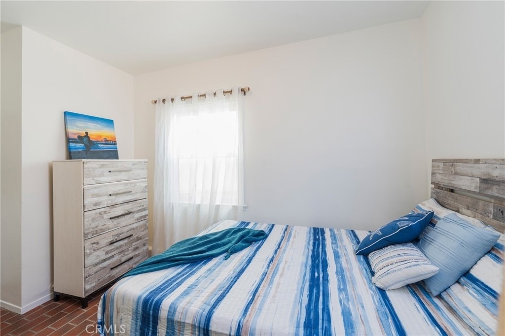 1818 The Strand - Photo 43