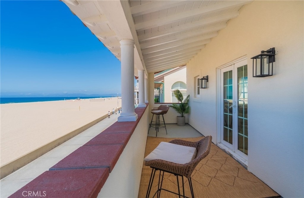 1818 The Strand - Photo 4