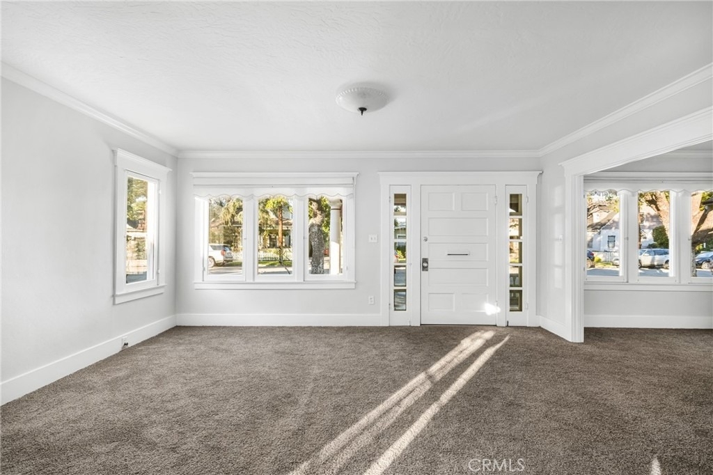243 N Grand Street - Photo 4