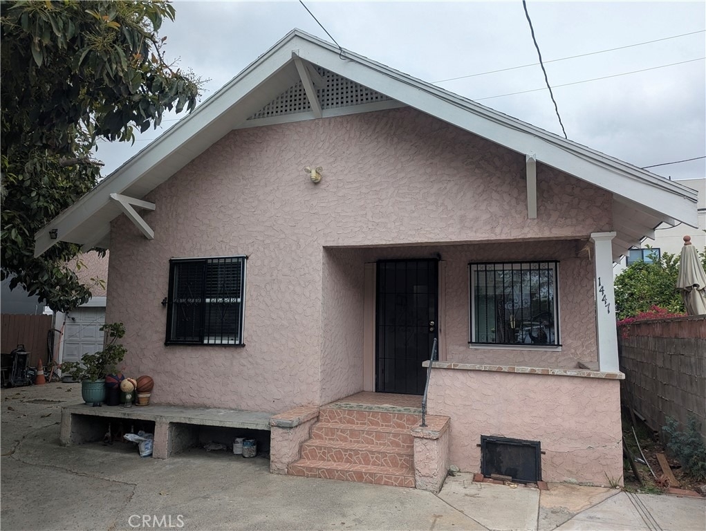 1447 W 37th Place - Photo 1