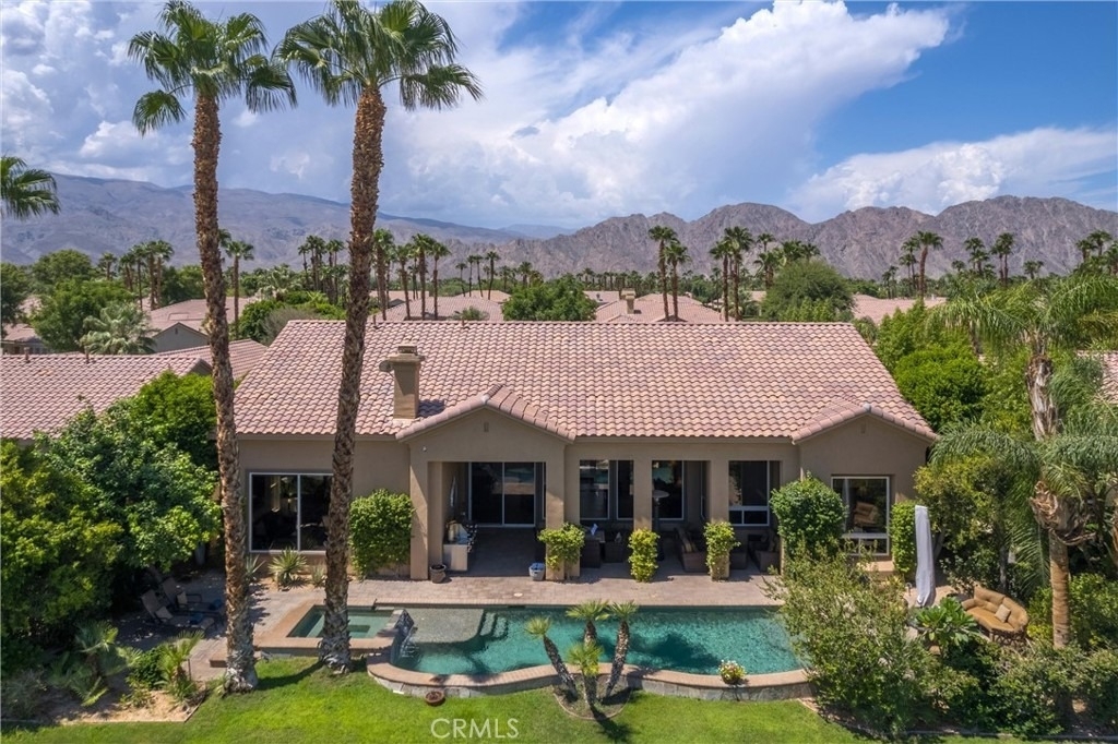 81125 Golf View Drive - Photo 0