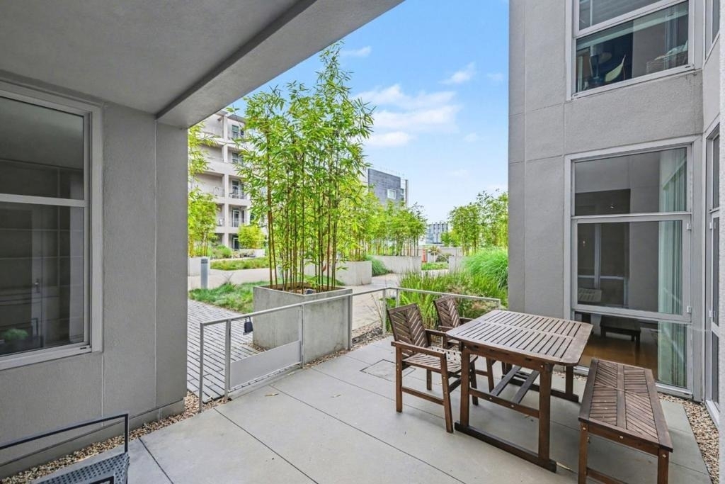 235 Berry Street - Photo 20