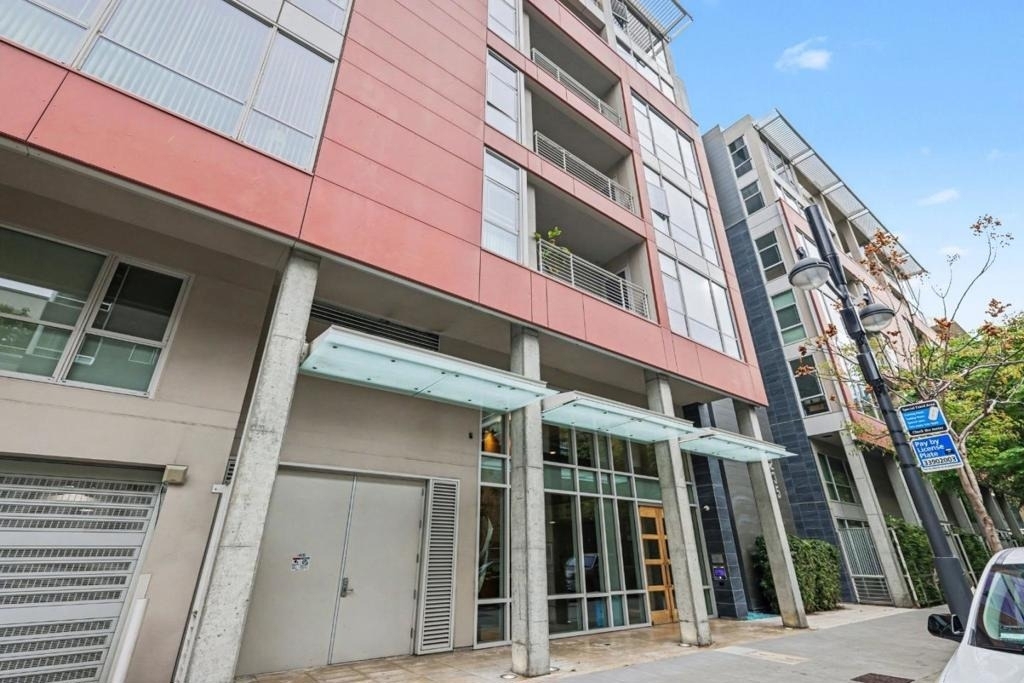 235 Berry Street - Photo 2