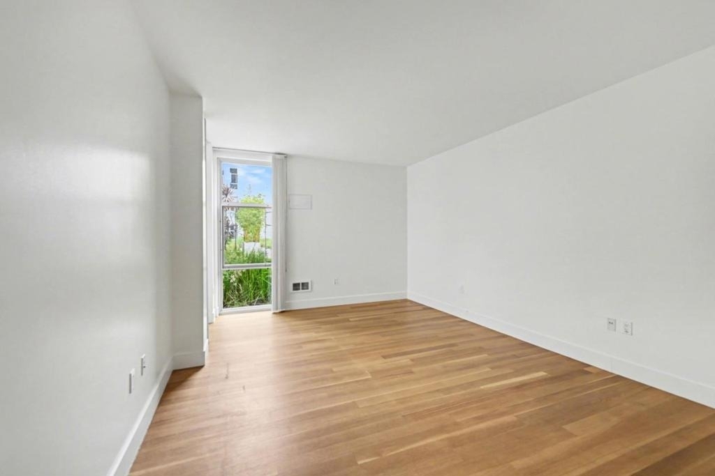 235 Berry Street - Photo 13