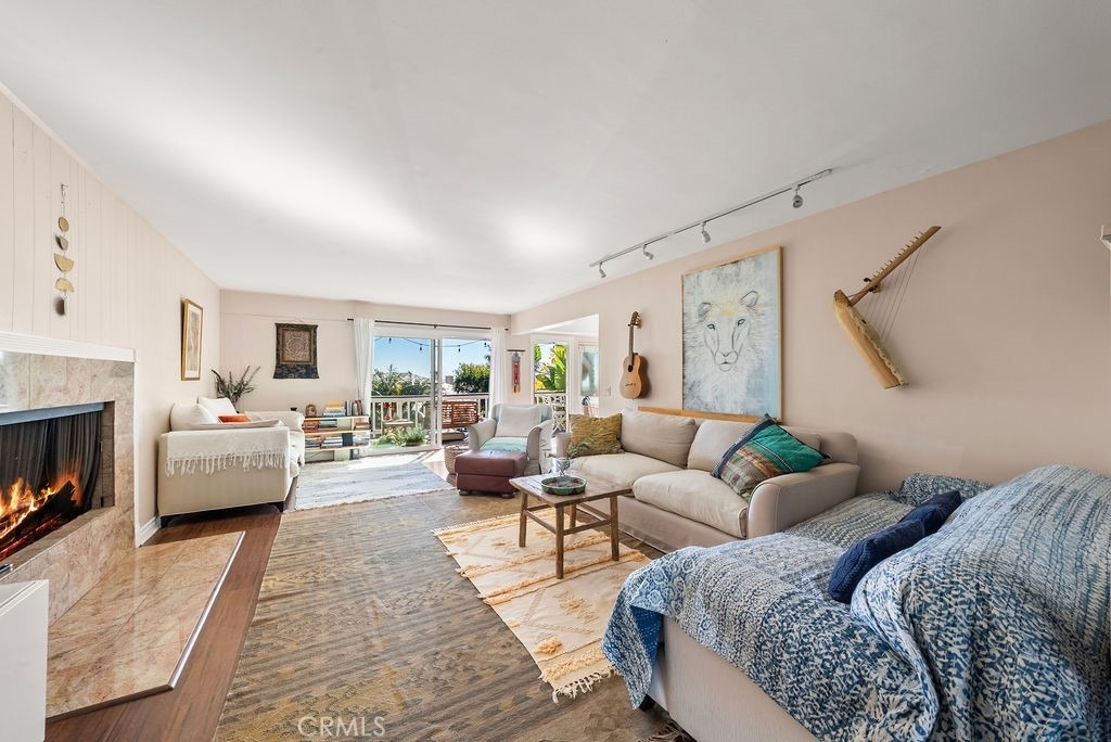 128 Crescent Bay Drive - Photo 4