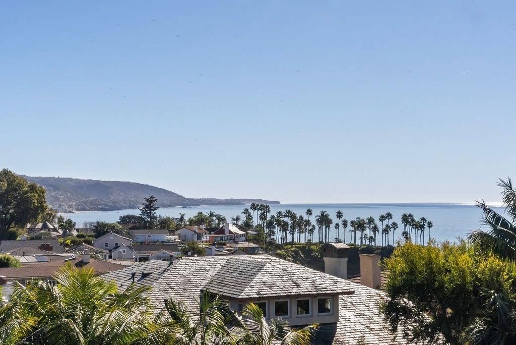 128 Crescent Bay Drive - Photo 32