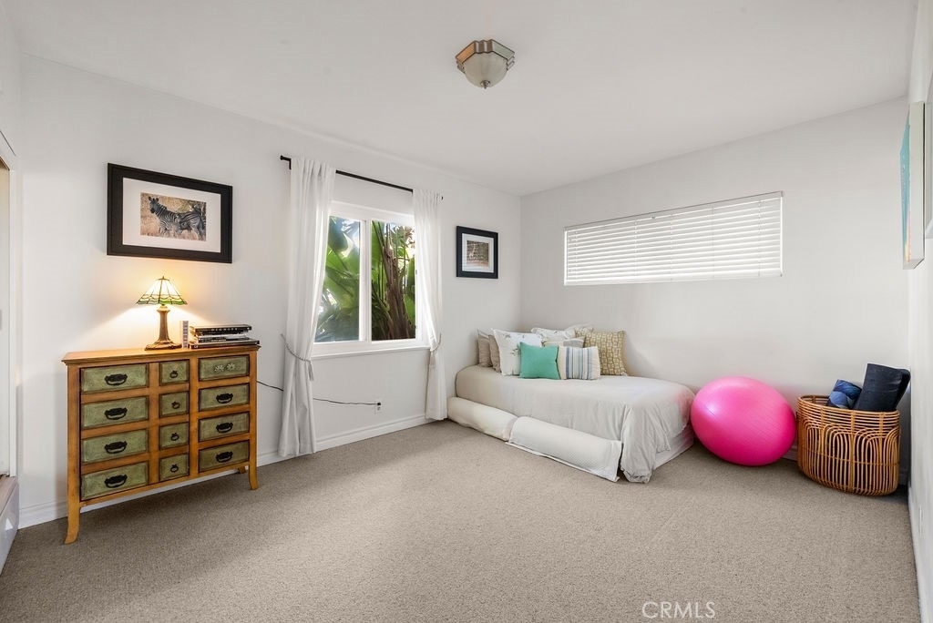 128 Crescent Bay Drive - Photo 11