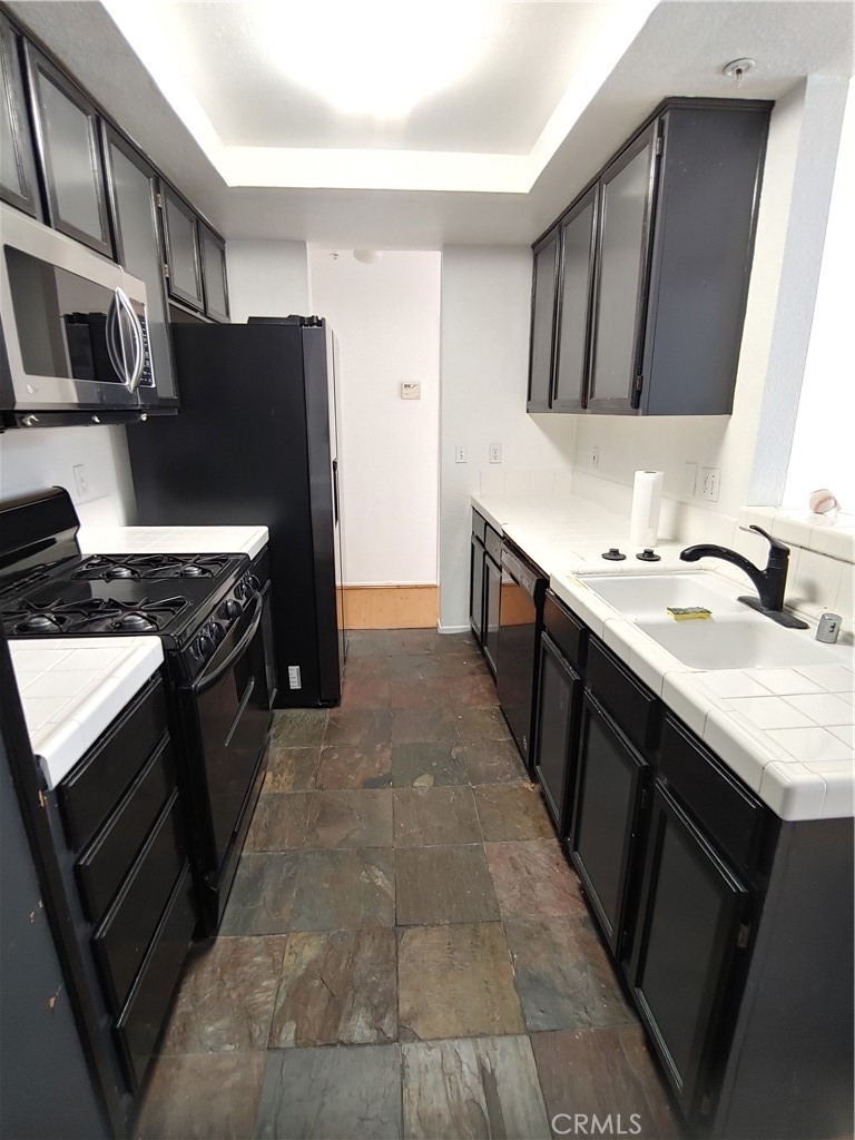 9882 Arrow - Photo 2