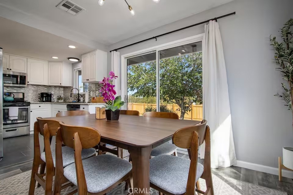 60206 Latham - Photo 3