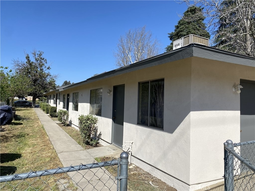 515 Niles Street - Photo 4