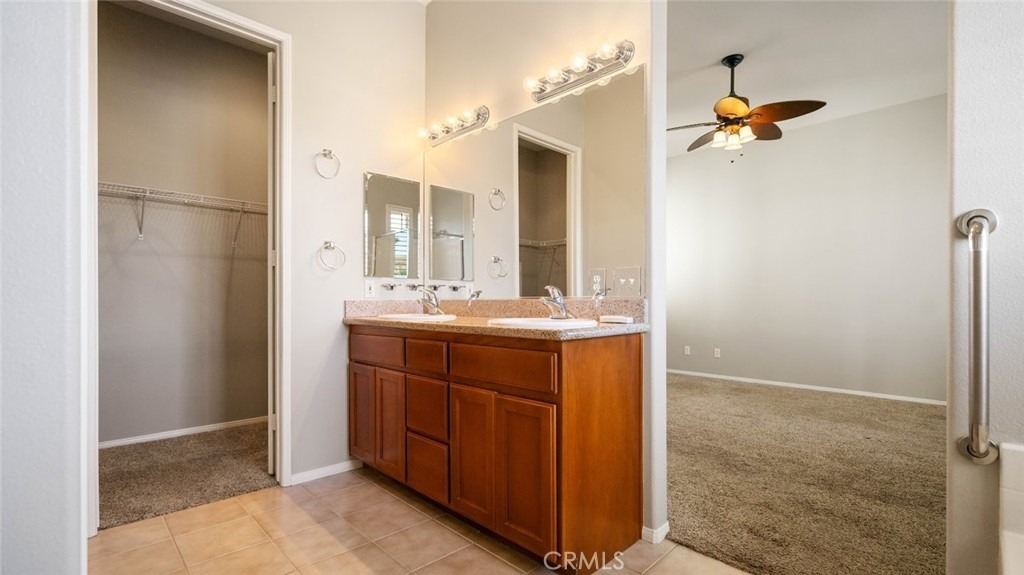 49142 Barrymore Street - Photo 11