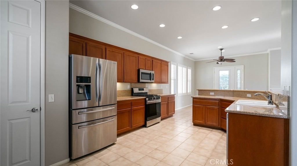 49142 Barrymore Street - Photo 7