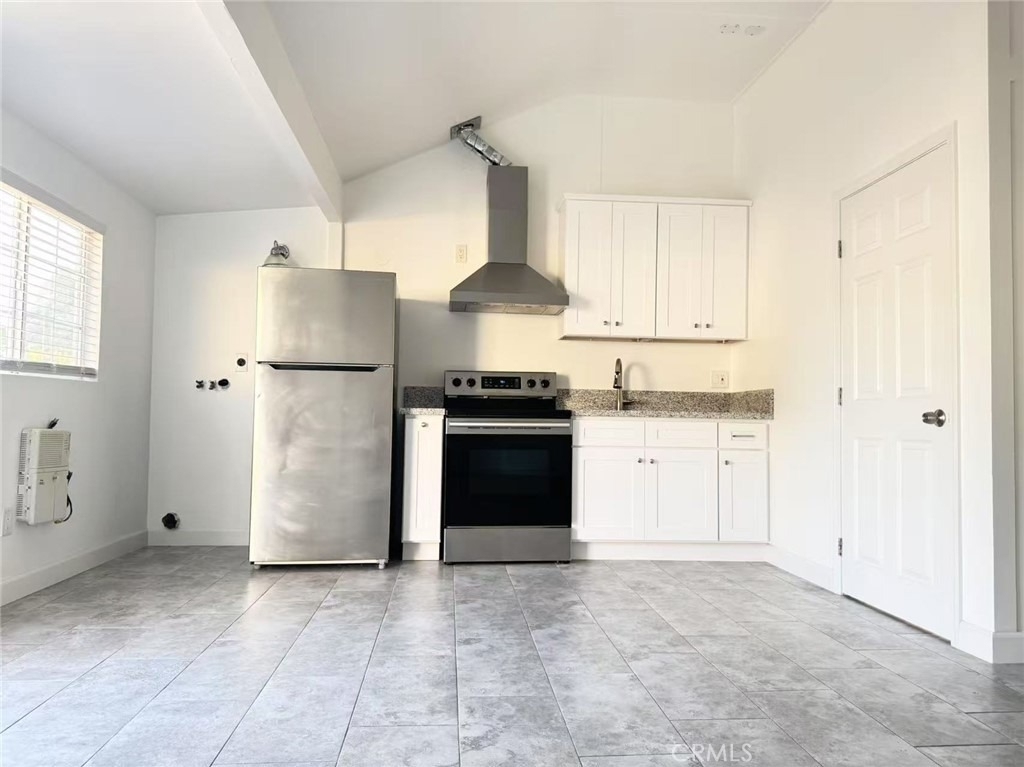 3233 E Cameron Avenue - Photo 6