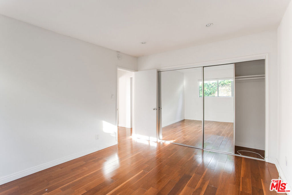 420 Raymond Avenue - Photo 7