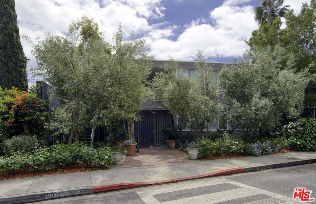 9018 Keith Avenue - Photo 0