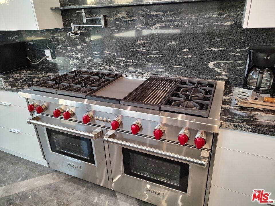 5900 N Winnetka Avenue - Photo 5