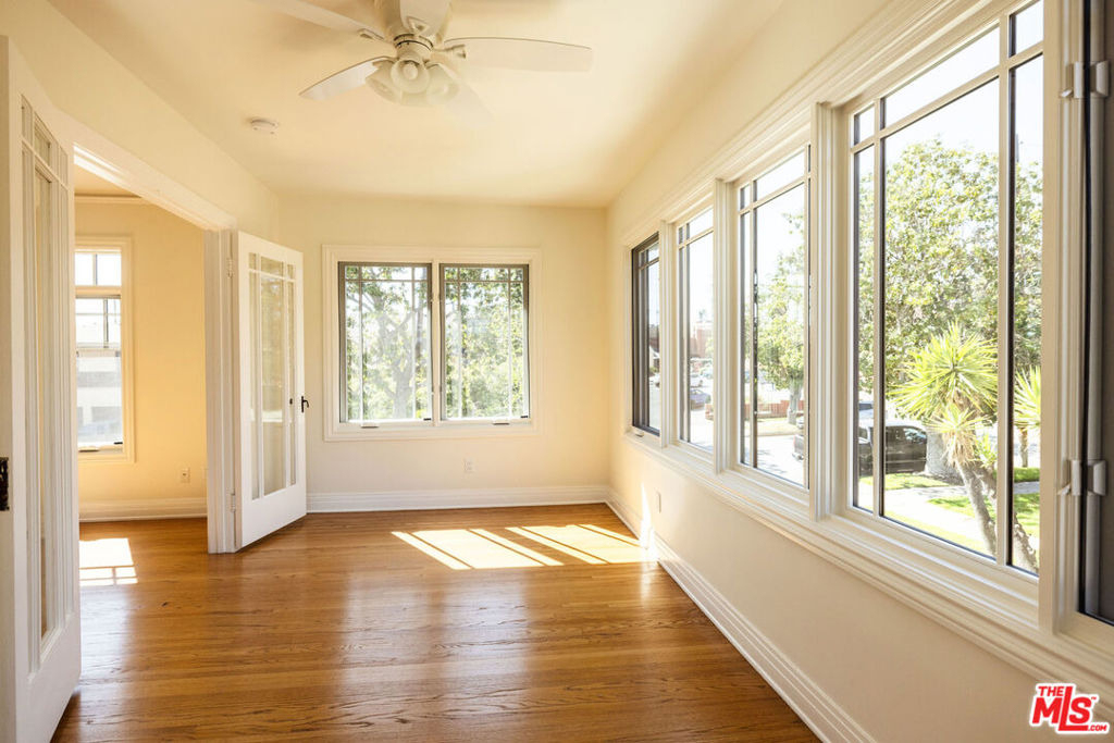 824 Brent Avenue - Photo 9
