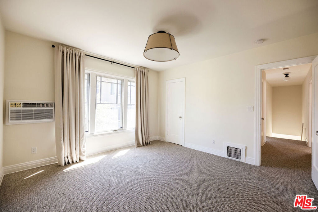 824 Brent Avenue - Photo 18