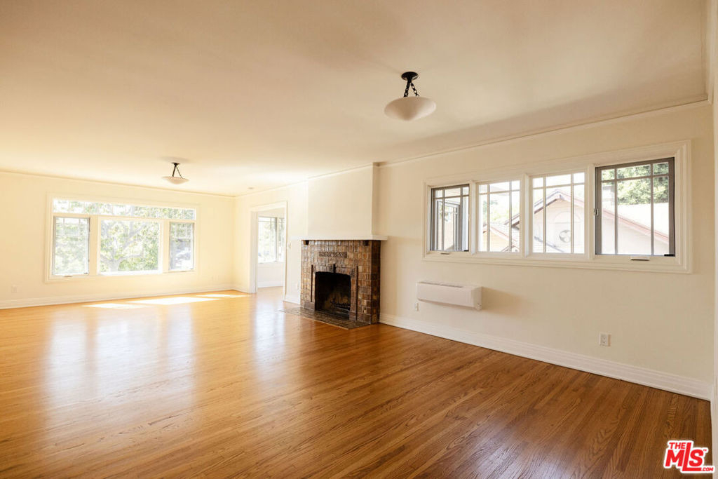 824 Brent Avenue - Photo 4