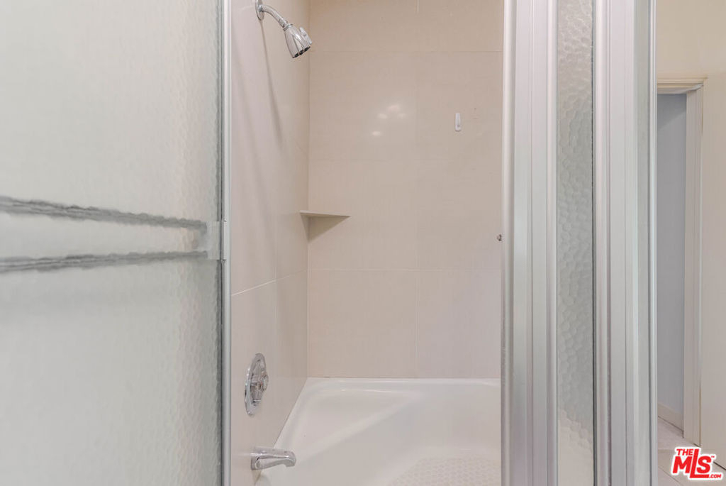 811 N Hillcrest Road - Photo 25