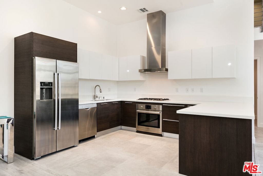 118 S Kenwood Street - Photo 6