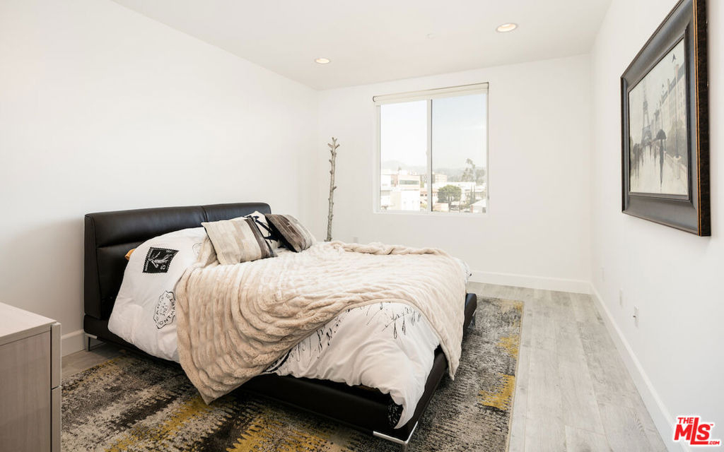 118 S Kenwood Street - Photo 13