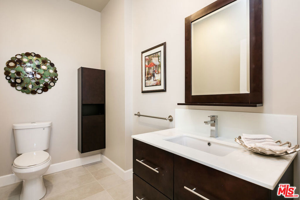 118 S Kenwood Street - Photo 9