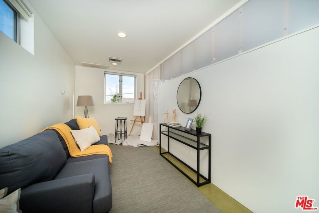 46 Rose Avenue - Photo 30