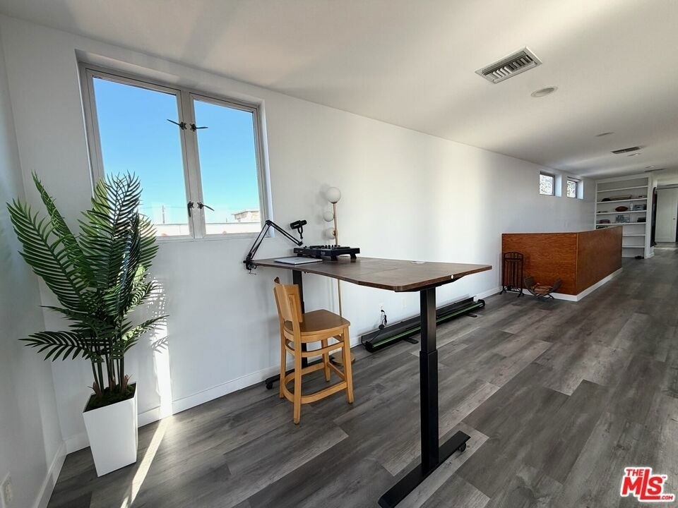46 Rose Avenue - Photo 14