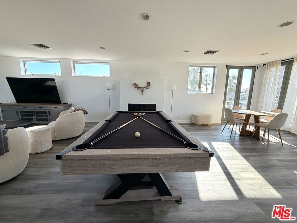 46 Rose Avenue - Photo 18
