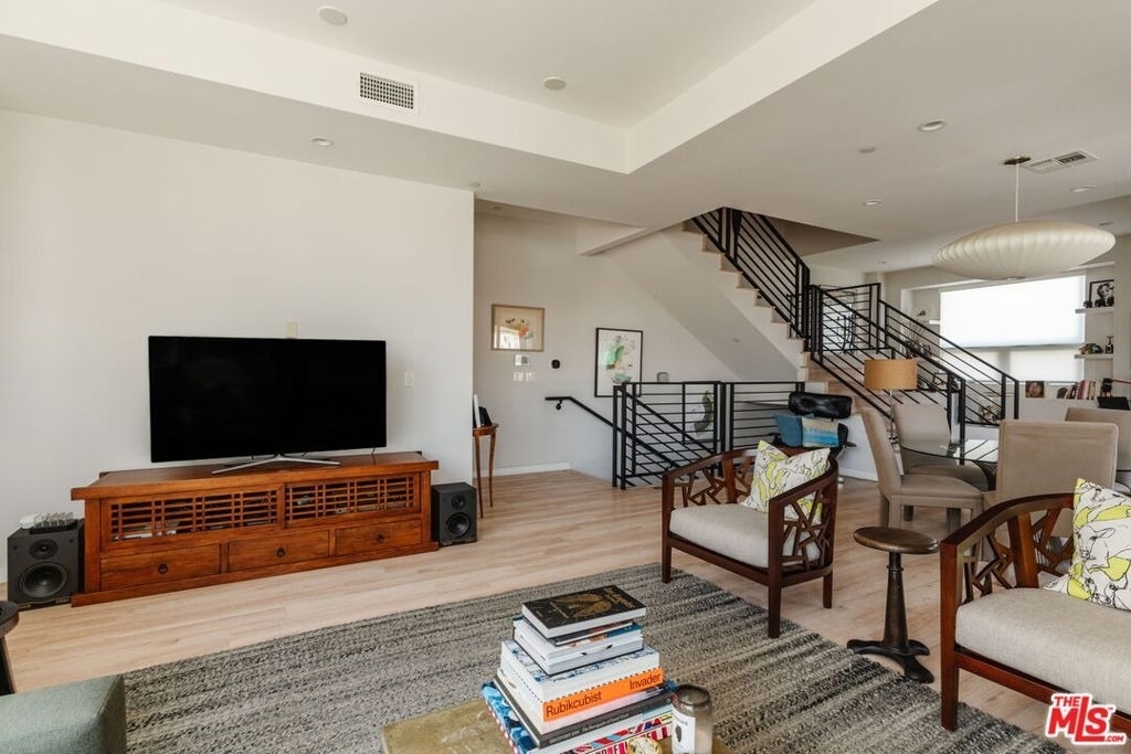 6072 Pickford Street - Photo 12