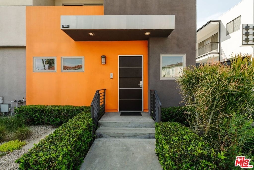 6072 Pickford Street - Photo 2