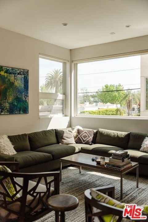 6072 Pickford Street - Photo 10