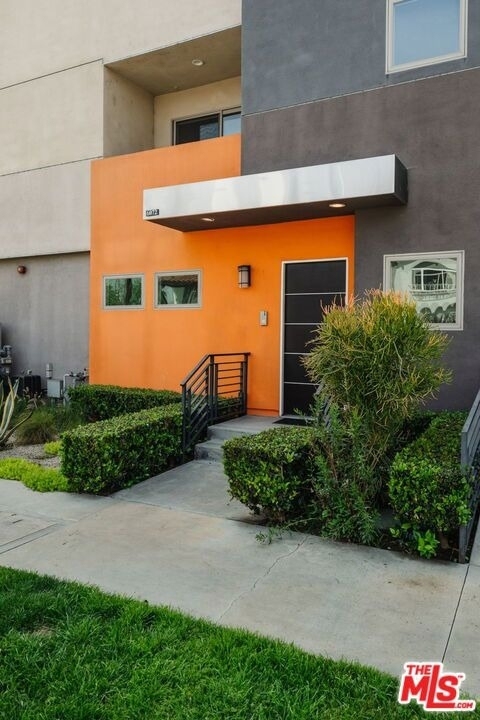 6072 Pickford Street - Photo 3